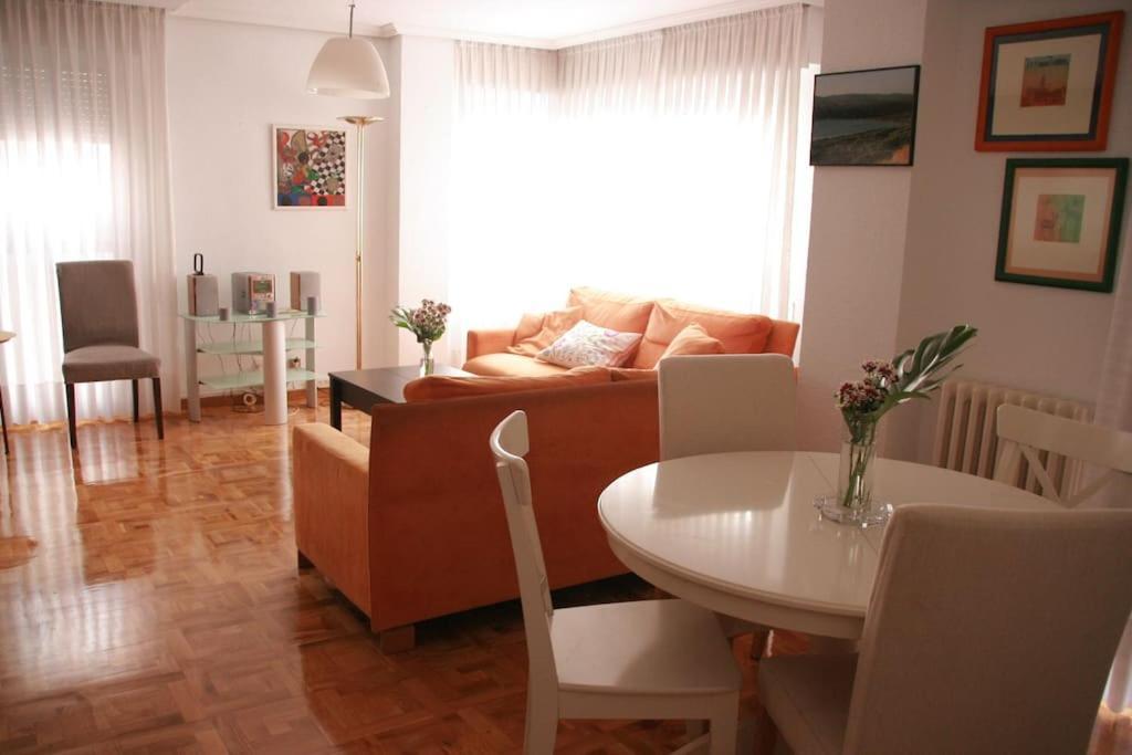 Lekker&Vida, Vivienda De Uso Turistico, Centrica, Garaje En El Edificio Valladolid Exterior foto